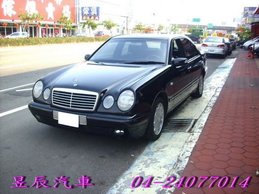 BENZ 賓士 照片1