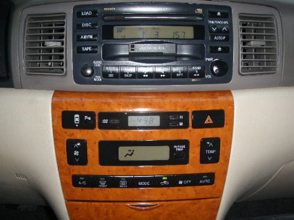 02年 豐田 Altis 照片6
