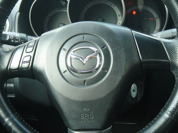 運通汽車-2006年-Mazda 3 照片6