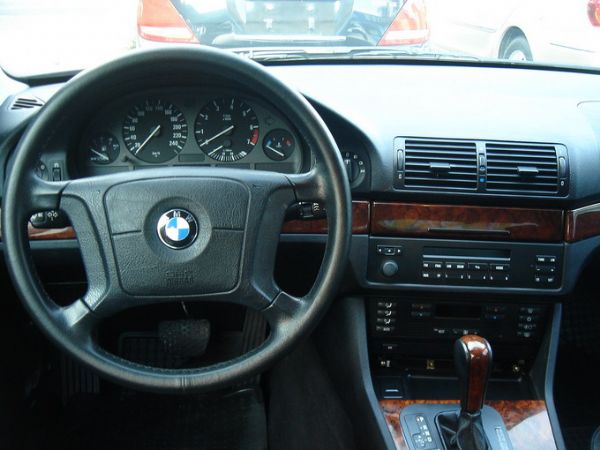 運通汽車-1999年-BMW 520 照片2