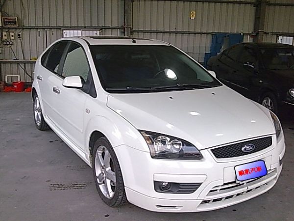 福特FOCUS 2.0(SUM中古車) 照片2