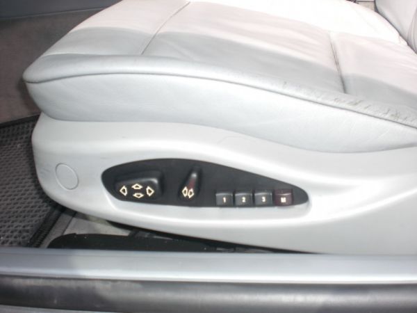 BMW / 330CI 照片4