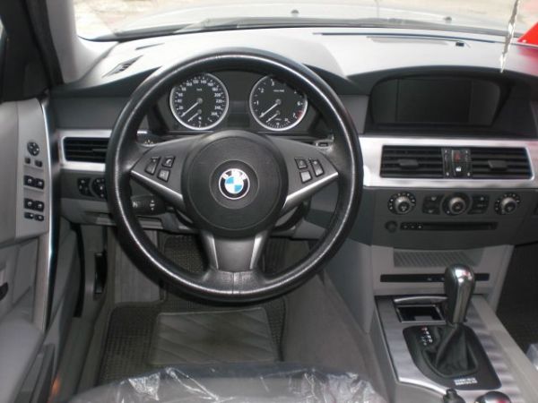 BMW /530 照片5