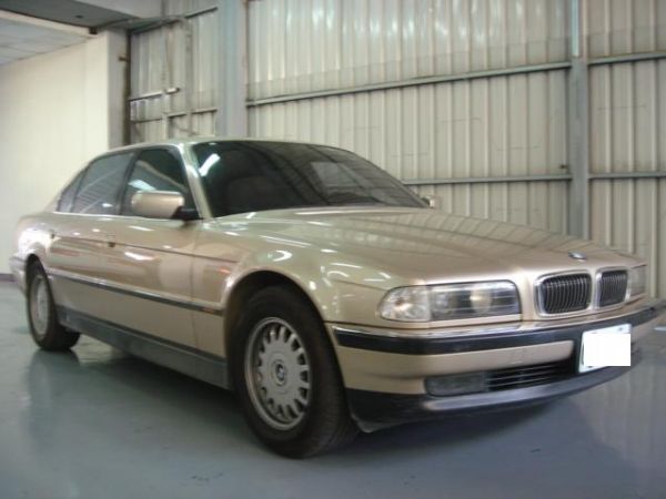 大眾汽車1999年式 BMW 735IL 照片1