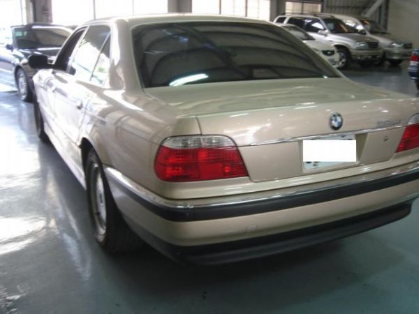 大眾汽車1999年式 BMW 735IL 照片5