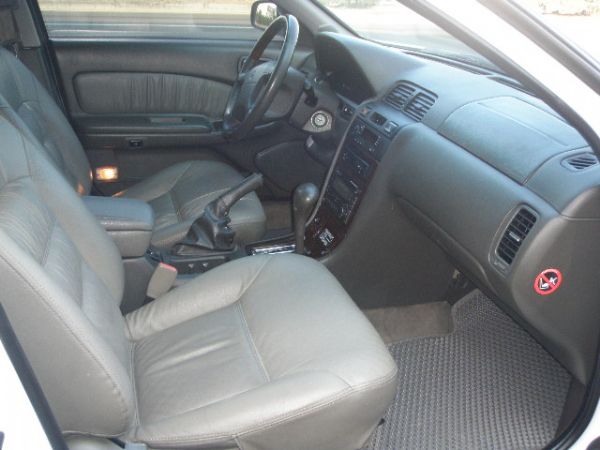 01年 日產 Cefiro 照片3