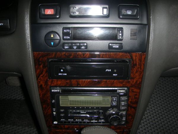 01年 日產 Cefiro 照片6