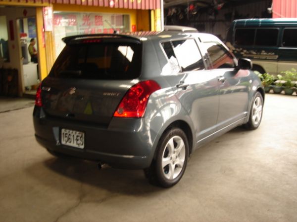 SUZUKI SWIFT 照片2