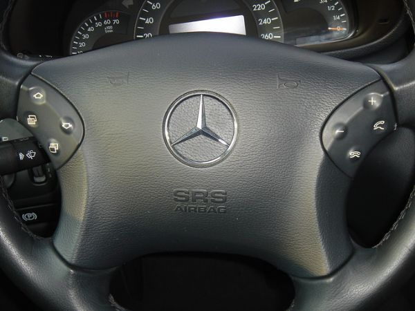 運通汽車-2001年-Benz C240 照片6