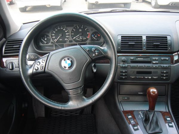 運通汽車-2000年-BMW 320i 照片2