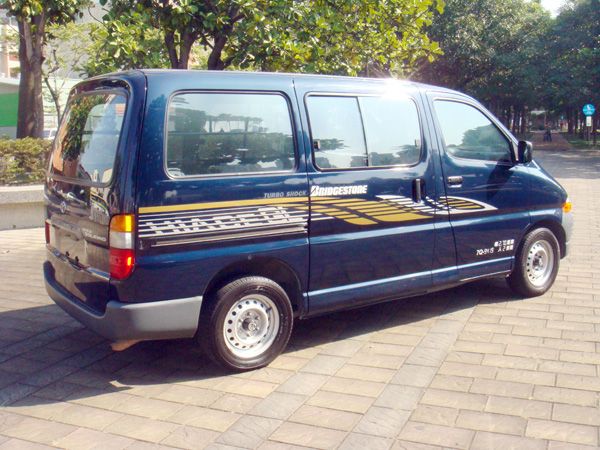 【松順汽車】2003 HIACE SOL 照片5