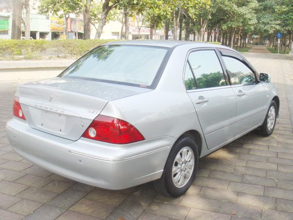 【松順汽車】2003 三菱LANCER 照片6