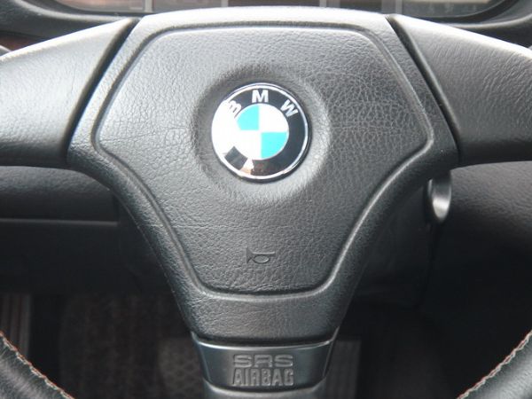 運通汽車-2000年-BMW 318 照片6