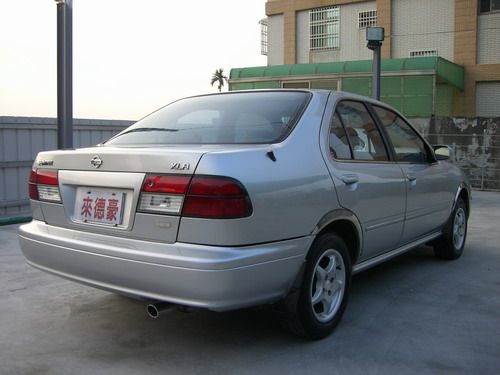 【來德豪汽車】SENTRA CE房車  照片3