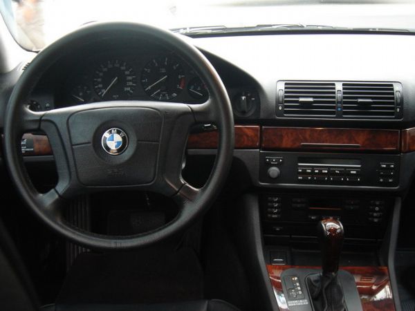 運通汽車-2001年-BMW 520 照片2