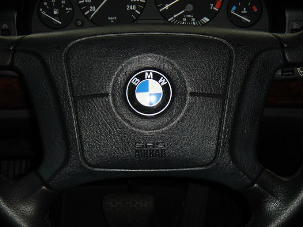 運通汽車-2001年-BMW 520 照片6