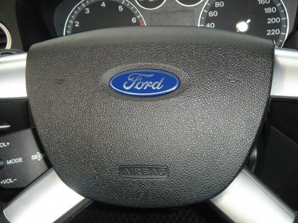 運通汽車-2008年-福特 Focus 照片6