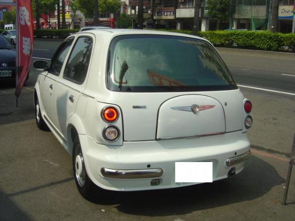 大眾汽車 2004年 日產 Verita 照片8