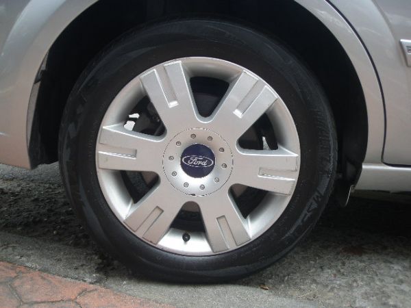 04年 福特 Metrostar 照片10