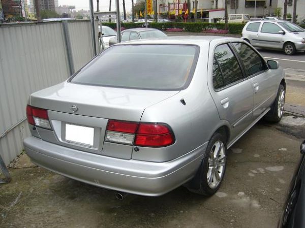 NISSAN Sentra CE 照片4