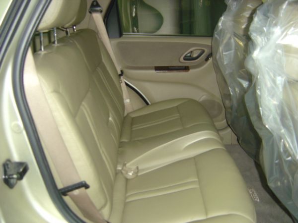 Ford Escape  照片5