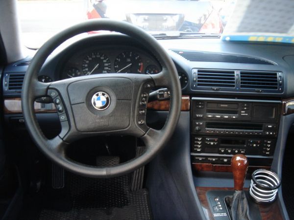 運通汽車-1999年-BMW 735 照片2