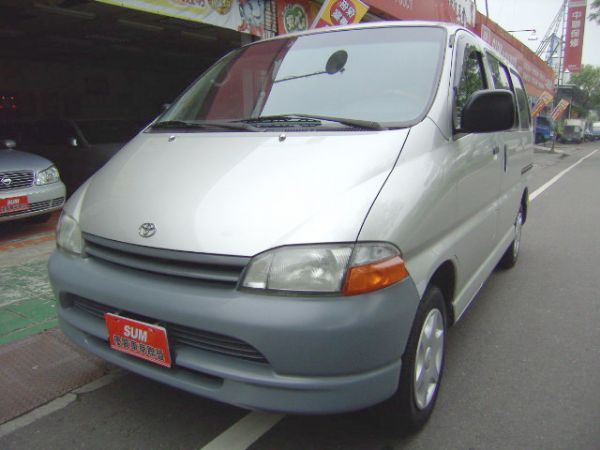 TOYOTA NEW HIACE SOL 照片1