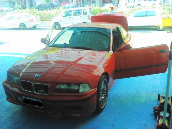 高雄縣市-BMW-318CI雙門-自排- 照片2