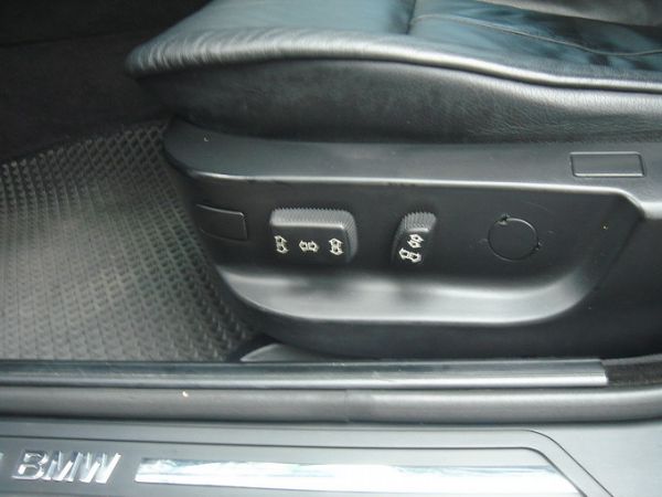 運通汽車-2002年-BMW 525 照片7