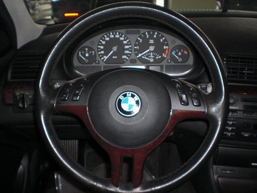 BMW 318 照片7
