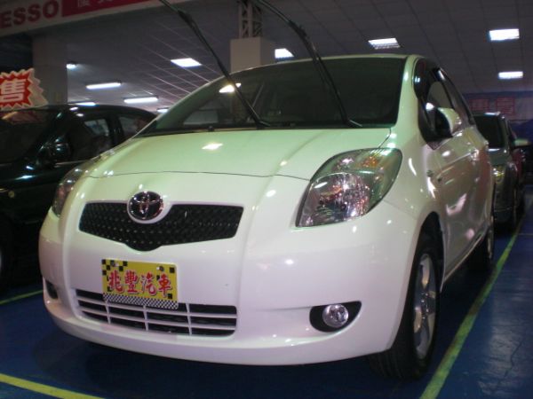 豐田 YARIS 照片1