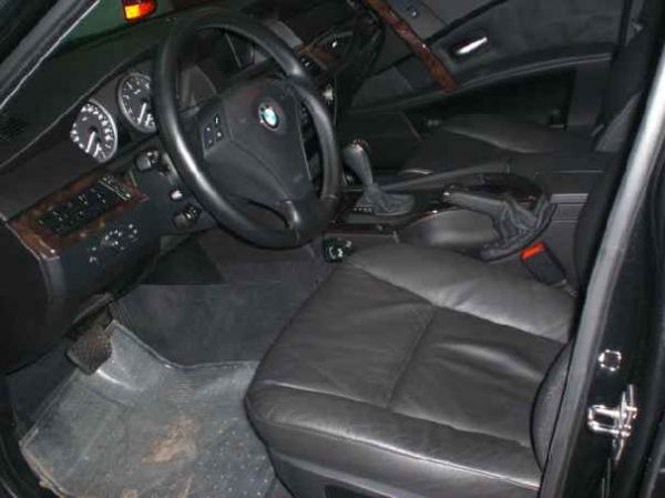 BMW 520 照片5