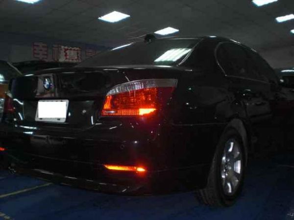 BMW 520 照片9