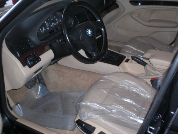 BMW 318 照片5