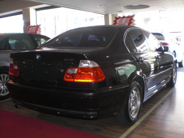 BMW 318 照片10