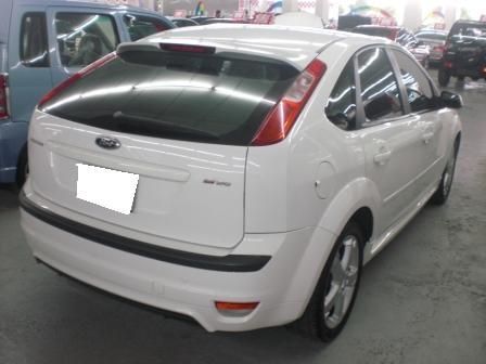 FORD 佛卡斯 照片8