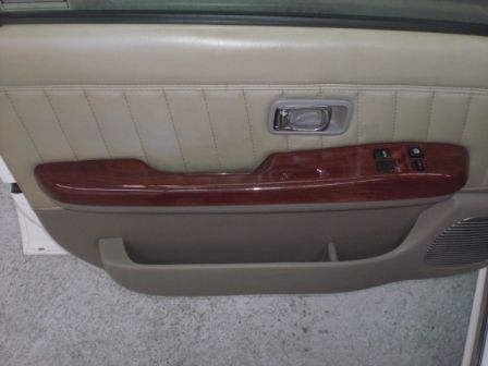 NISSAN 威利達 照片3