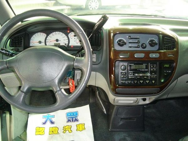 大眾汽車 2002年 三菱 司貝司吉 照片4