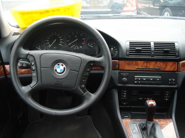 運通汽車-1997年-BMW 528 照片2