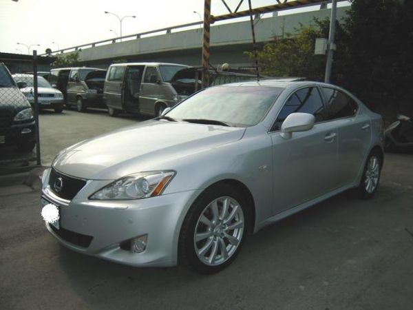 嚴選好車Lexus IS250 照片1