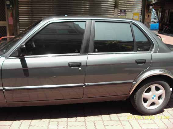 BMW 316i限量版手排車 照片2