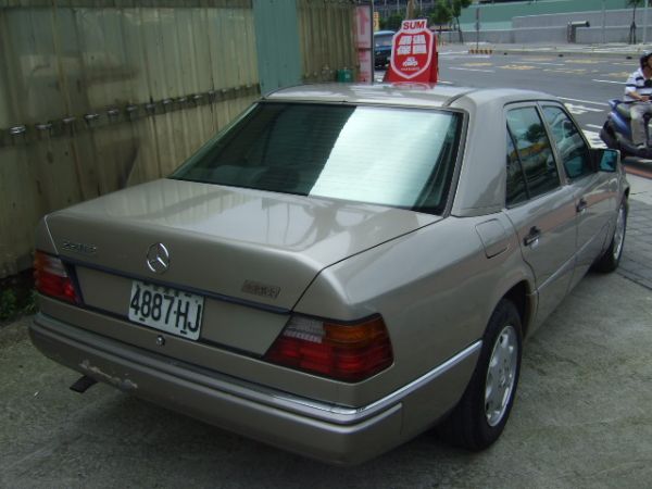 220E 照片4