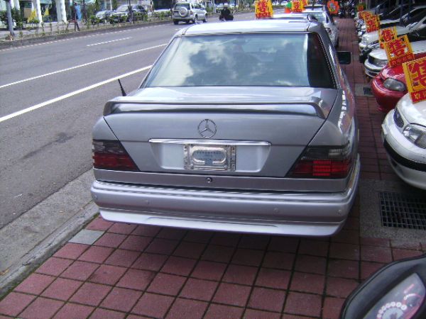 300E 3.0 AMG 照片3