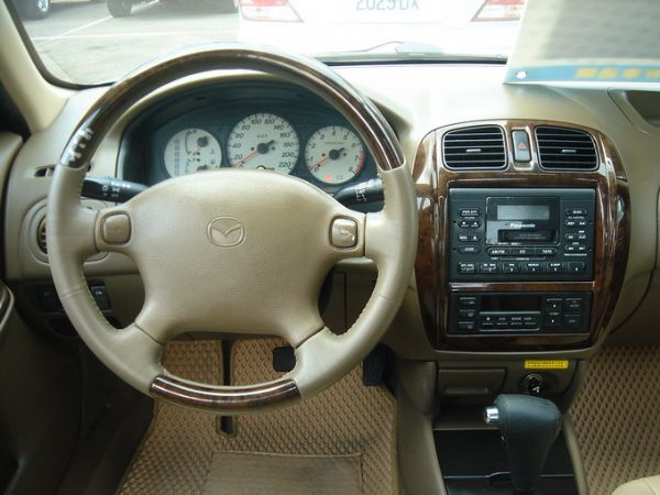 運通汽車-2003年-Mazda 323 照片2