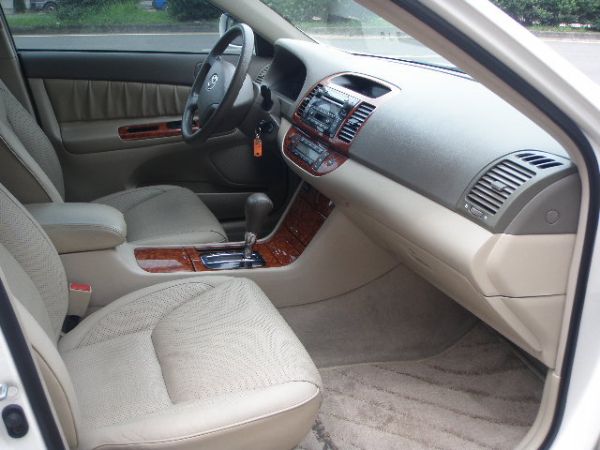 05年 豐田 冠美麗 Camry 照片3