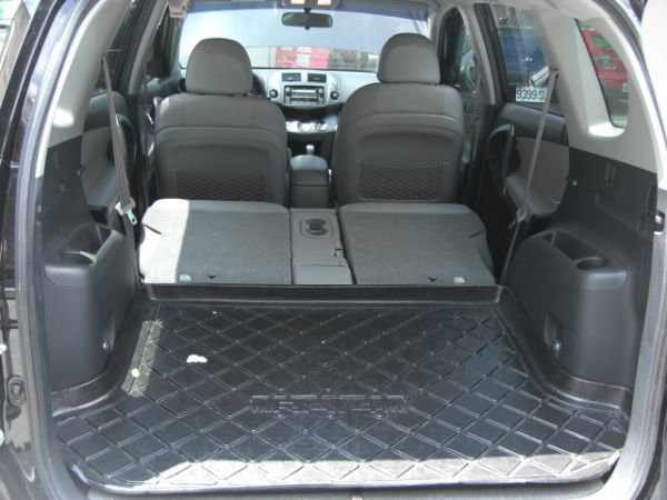 聯泰汽車~2009型式RAV4 照片9