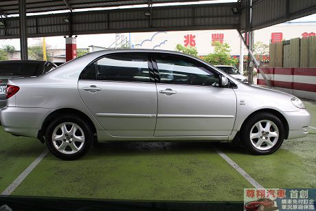 Toyota豐田 Altis  照片8