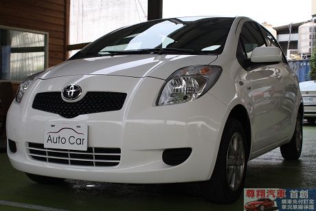 Toyota豐田 Yaris  照片3