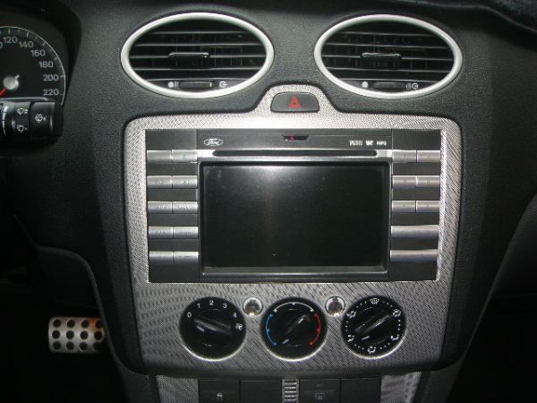 *友達汽車* 06年 福特 佛卡斯 照片6