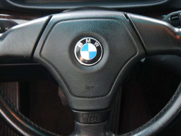 運通汽車-2001年-BMW 318 照片6